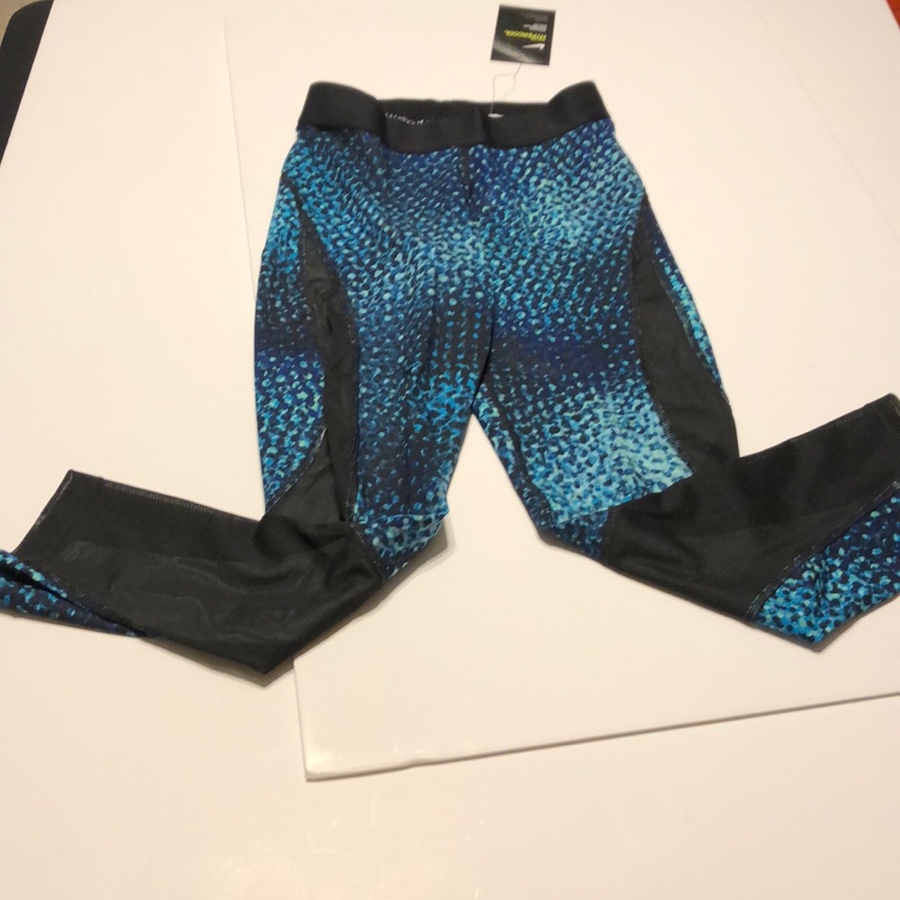 Nike Hypercool Extra Small B-1